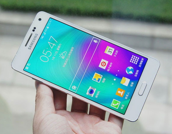 精致纖薄金屬設計 三星智能手機GALAXY A5拆解